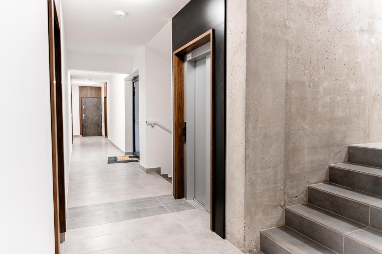 Hop & Lulu Premium Apartments Goleniów Buitenkant foto